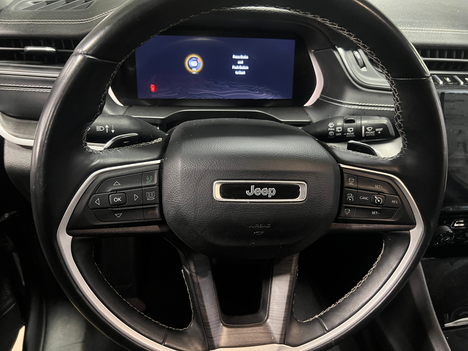 Thumbnail: 2022 Jeep Grand Cherokee L - 4