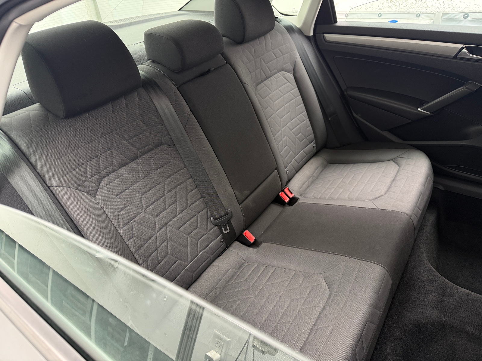 Thumbnail: 2021 Volkswagen Passat - 6