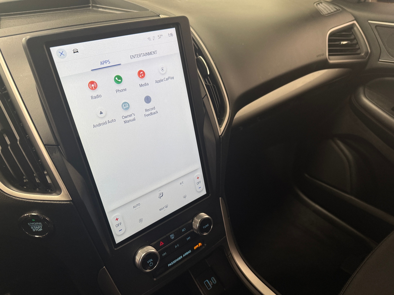 Thumbnail: 2022 Ford Edge - 4