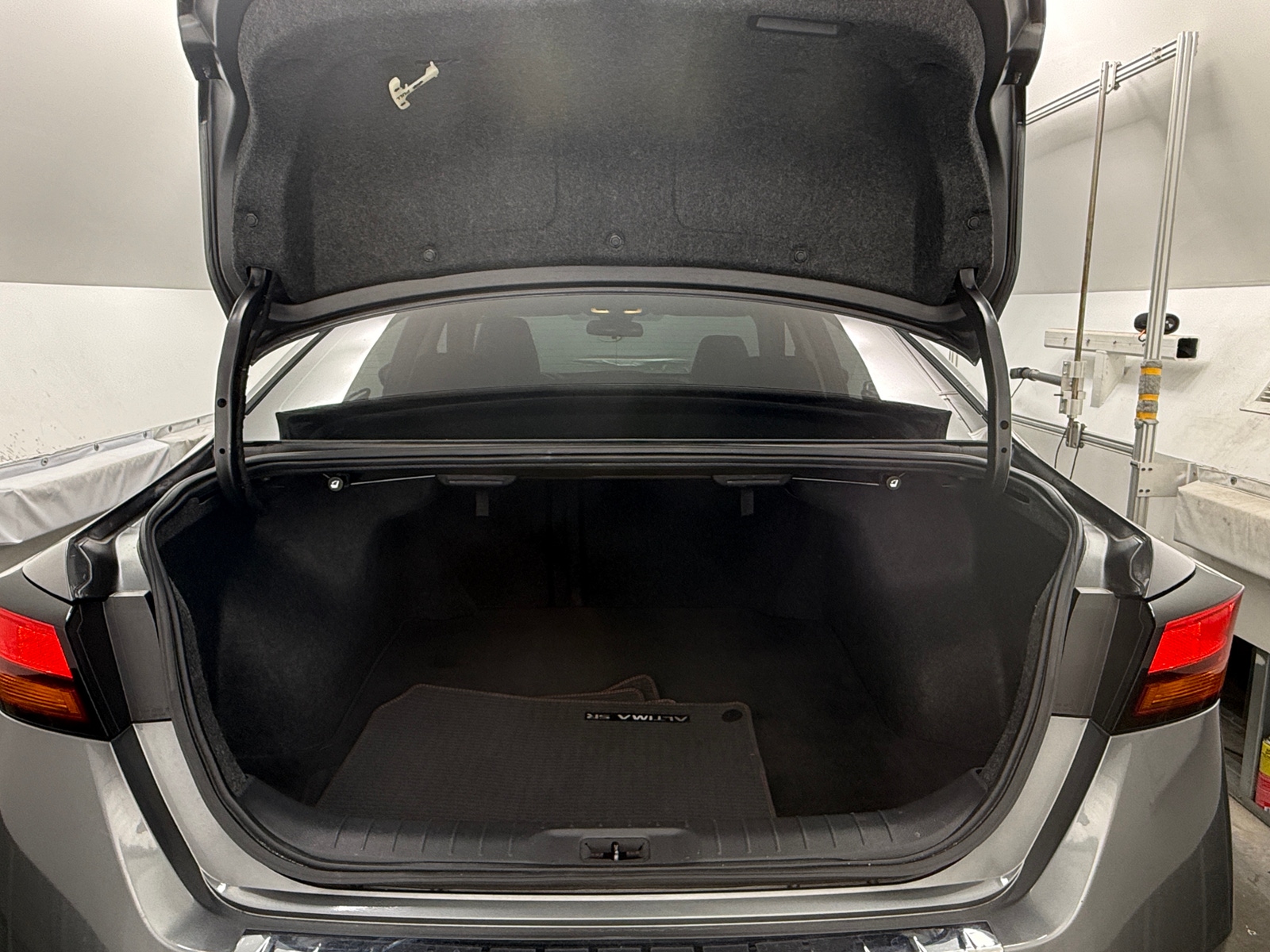 Thumbnail: 2021 Nissan Altima - 7