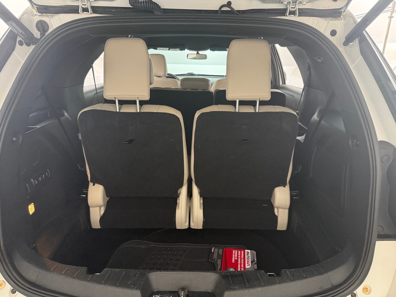 Thumbnail: 2018 Ford Explorer - 6