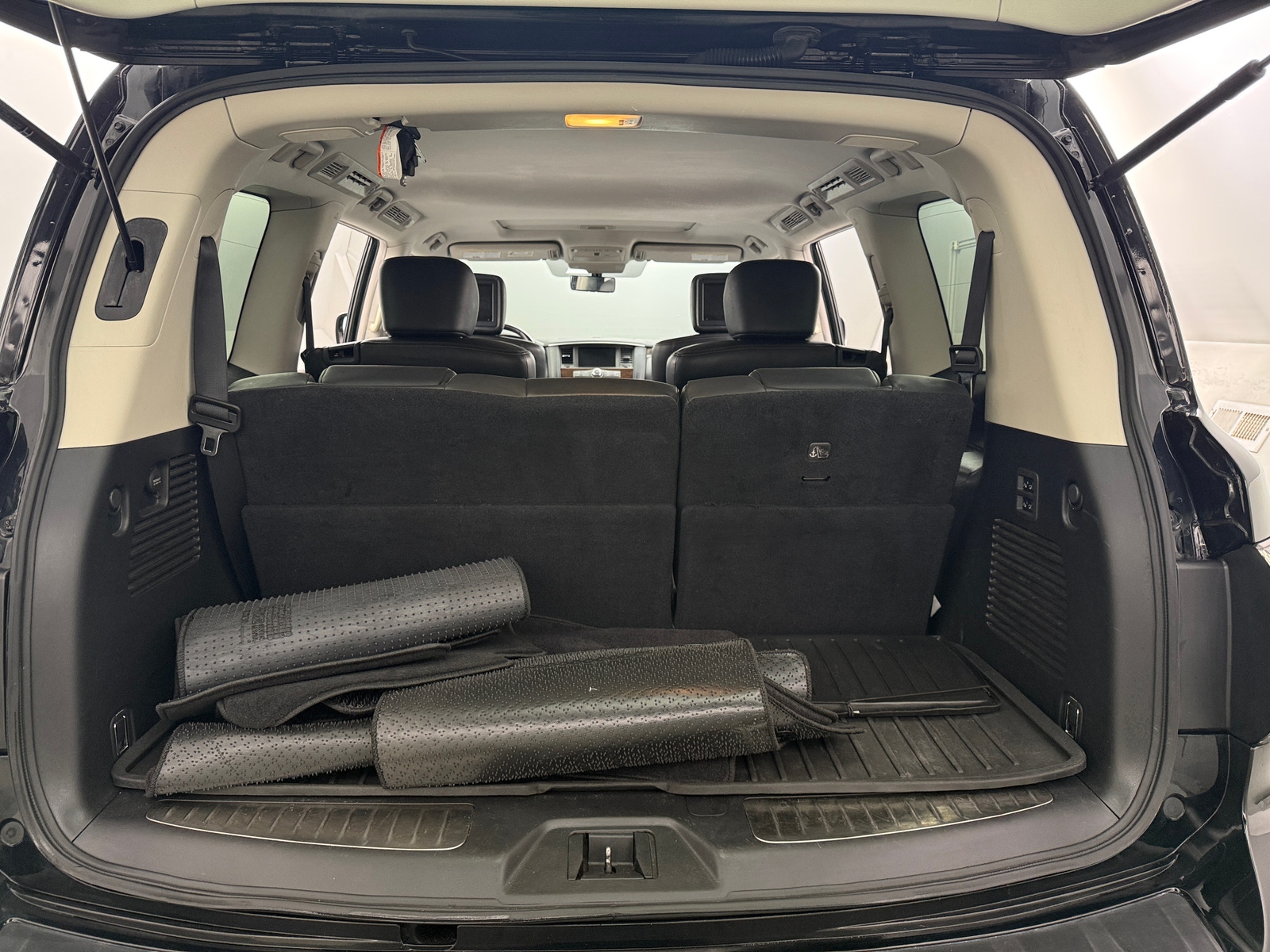 Thumbnail: 2019 Nissan Armada - 6