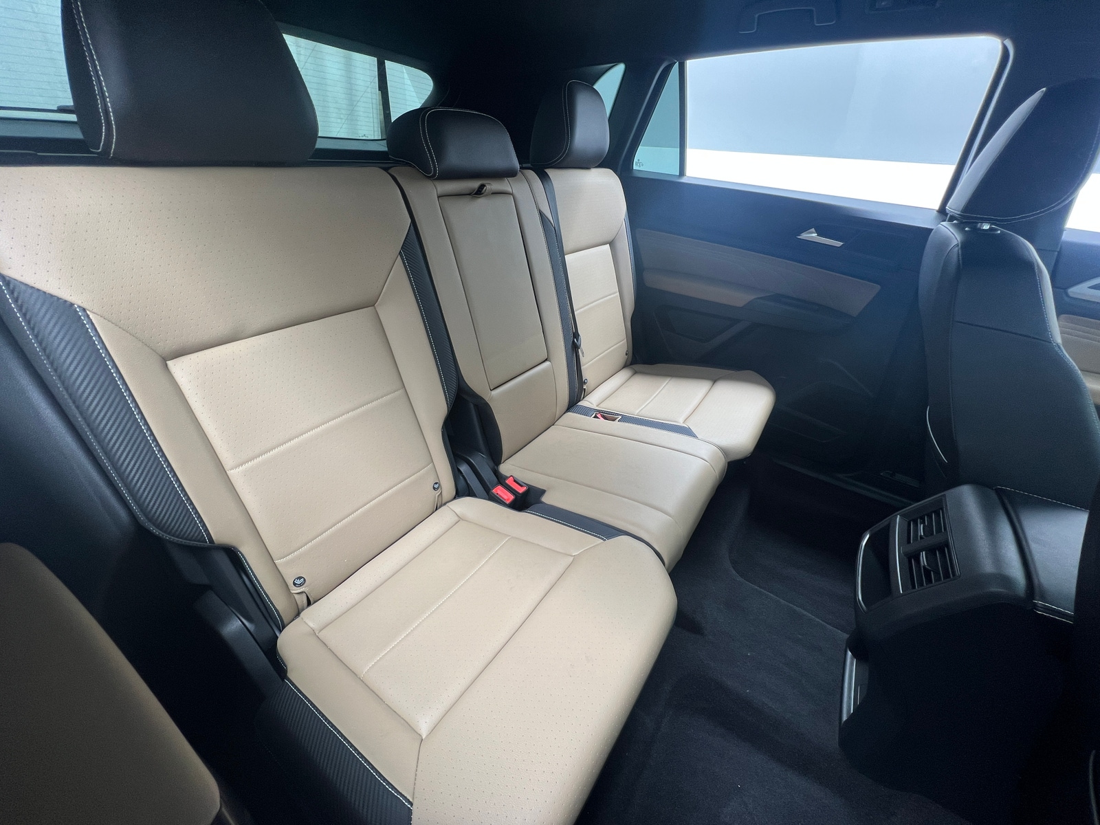 Thumbnail: 2023 Volkswagen Atlas - 5