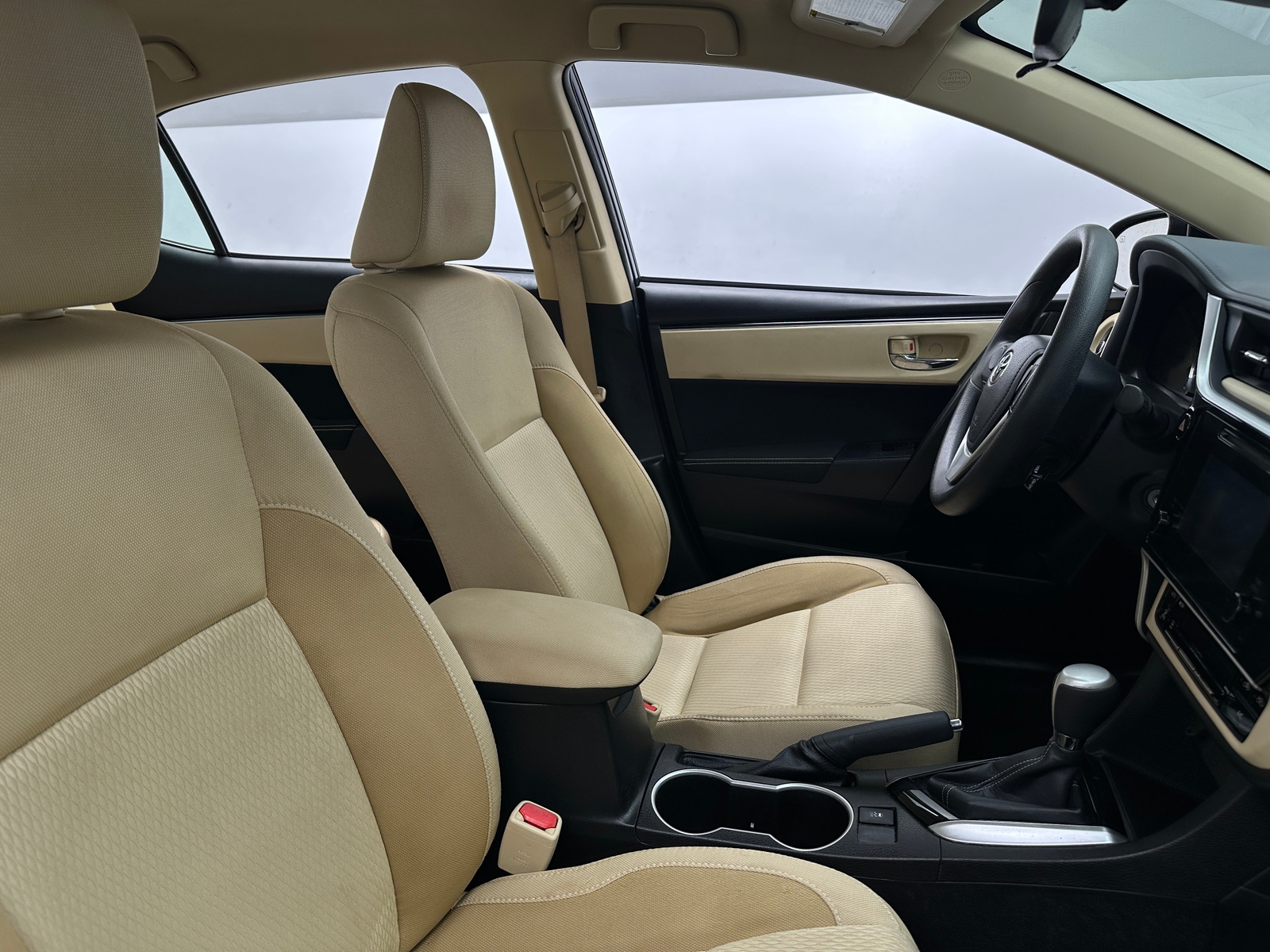 Thumbnail: 2017 Toyota Corolla - 2