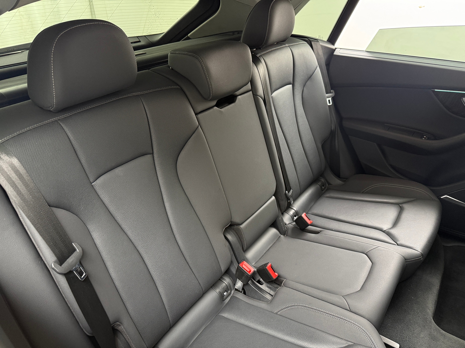 Thumbnail: 2021 Audi Q8 - 5