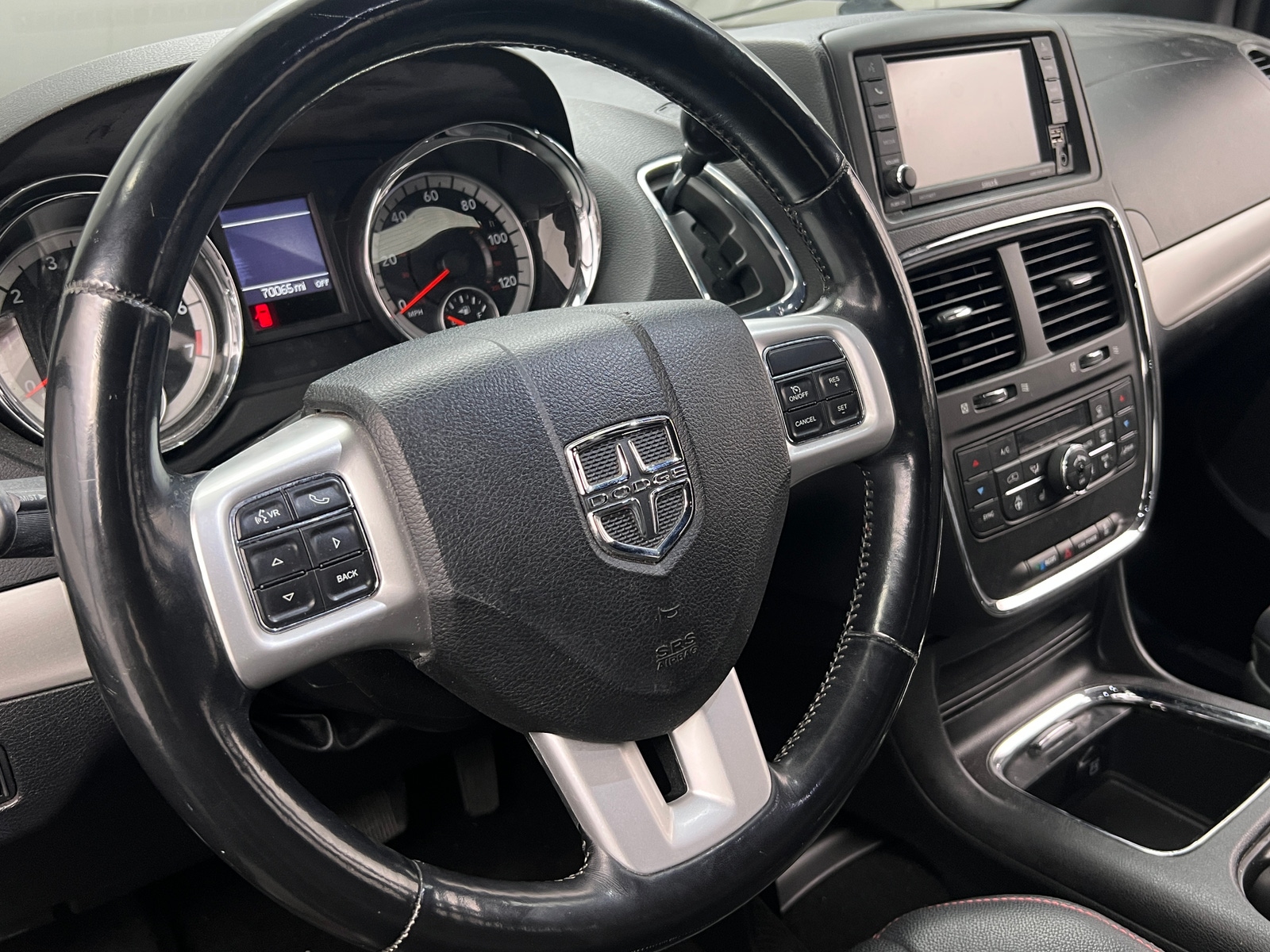 Thumbnail: 2019 Dodge Grand Caravan - 4