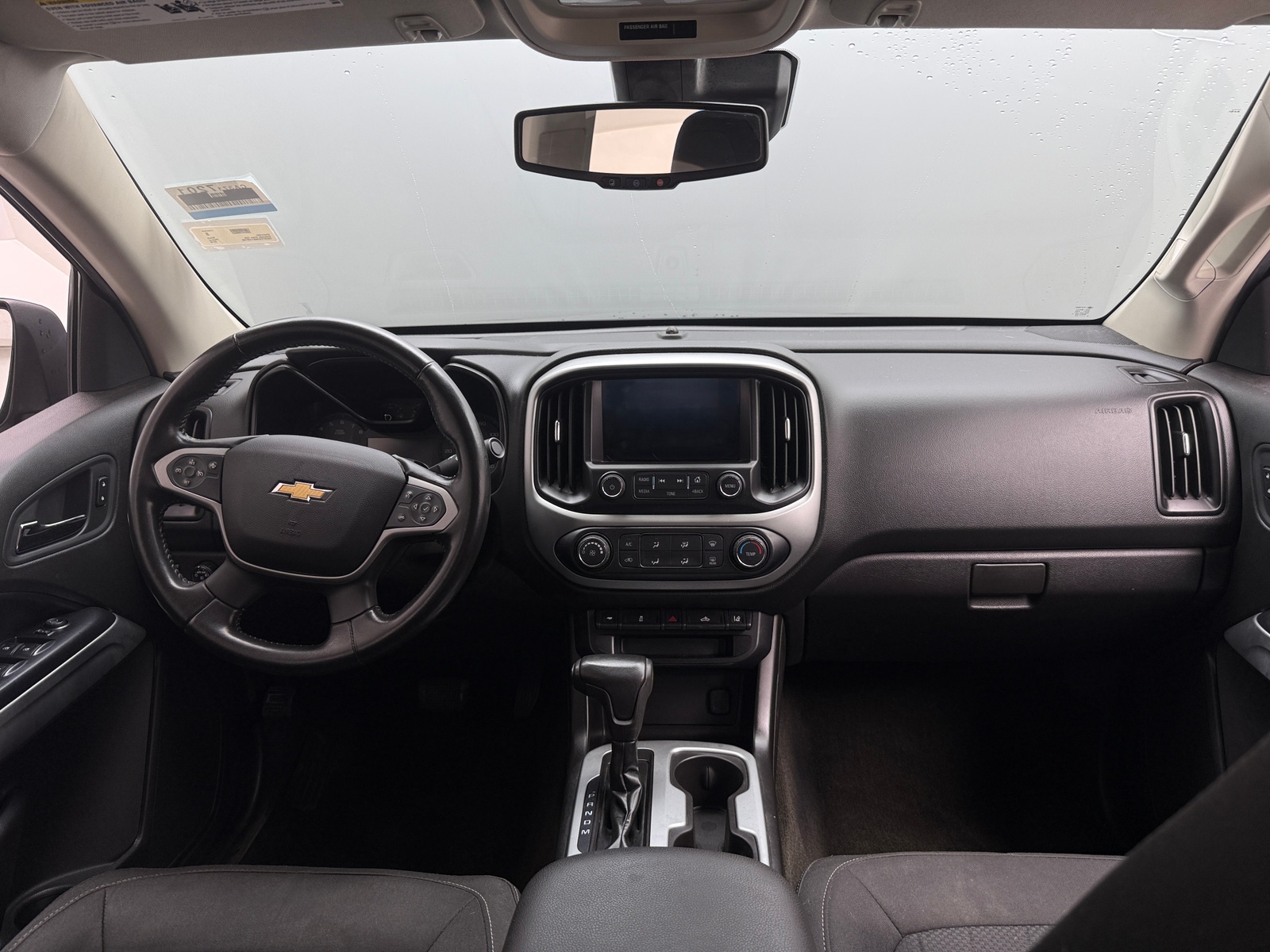 Thumbnail: 2016 Chevrolet Colorado - 3