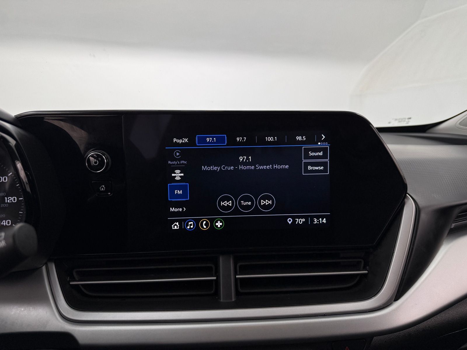 Thumbnail: 2025 Chevrolet Trax - 4