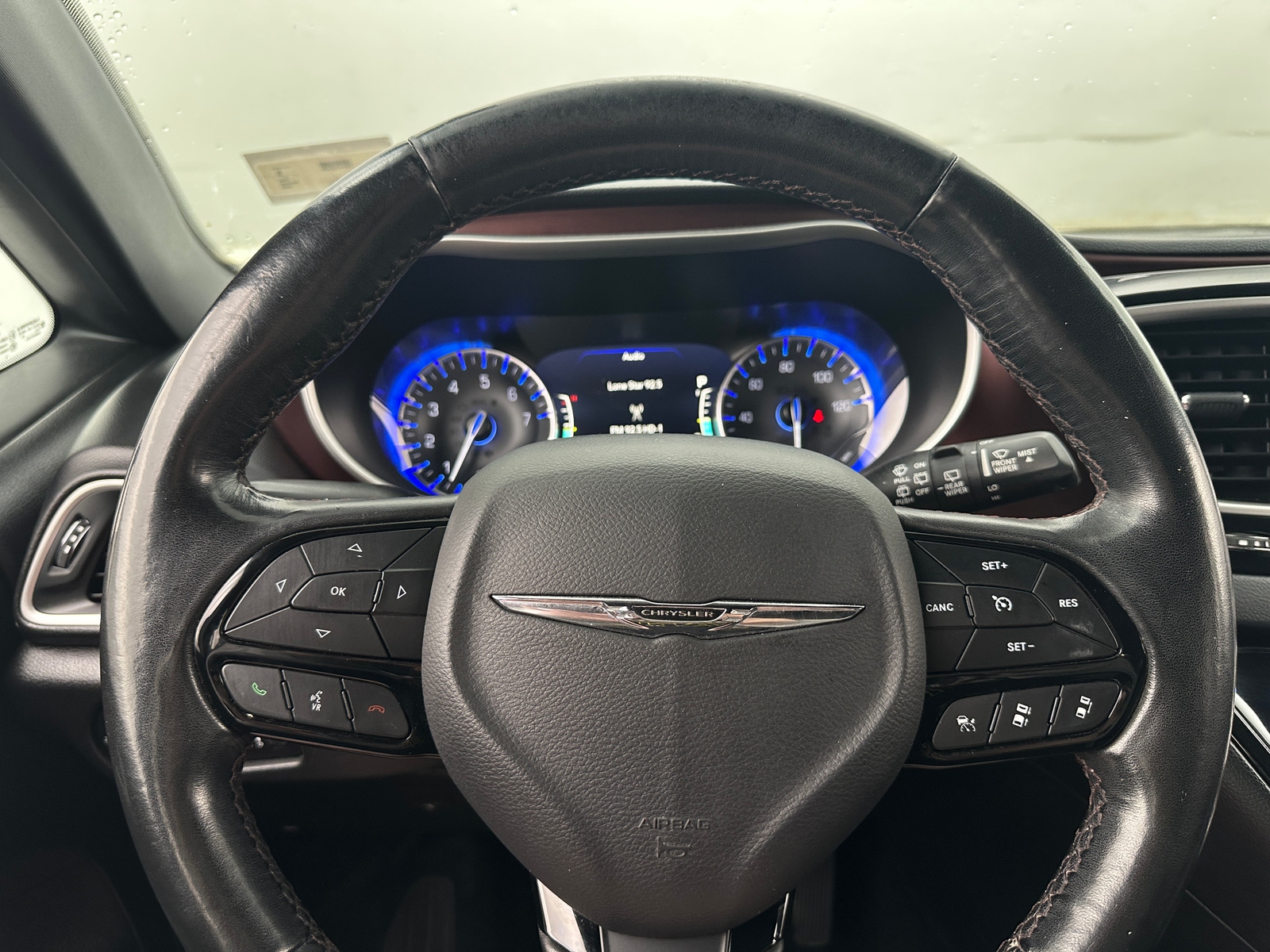 Thumbnail: 2020 Chrysler Pacifica - 4