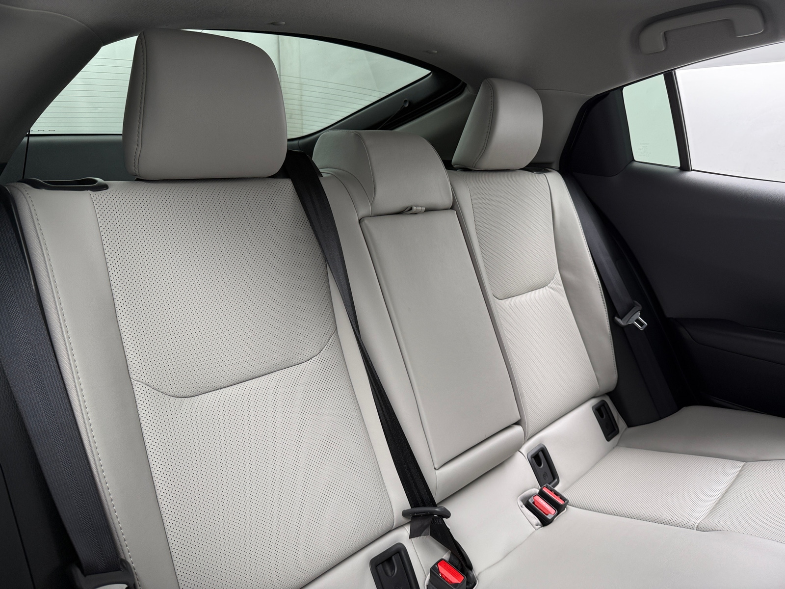 Thumbnail: 2024 Toyota Prius - 5