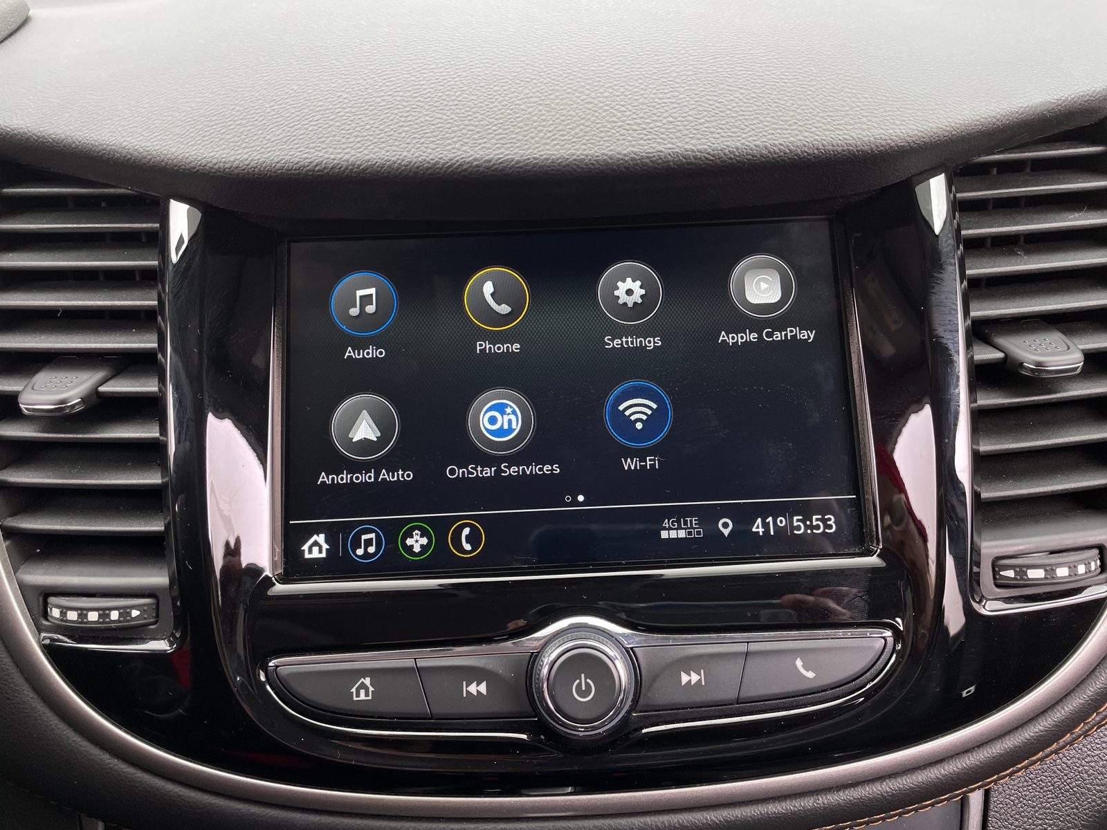 Thumbnail: 2019 Chevrolet Trax - 4