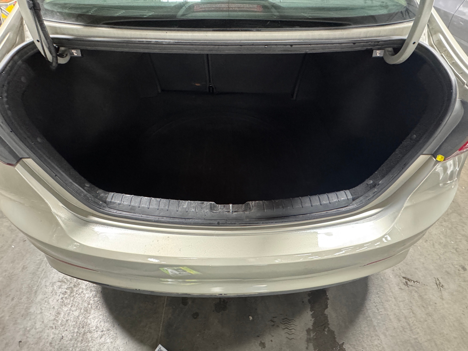 Thumbnail: 2017 Hyundai Elantra - 7