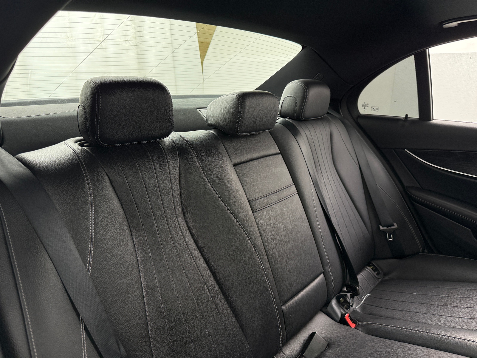 Thumbnail: 2022 Mercedes-Benz E-Class - 5