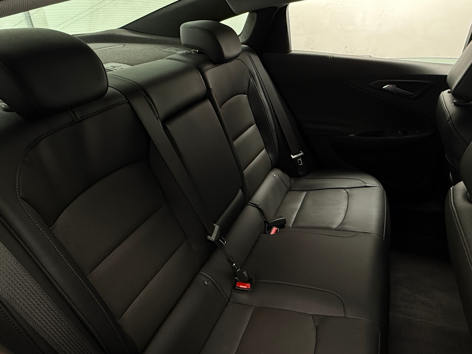 Thumbnail: 2020 Chevrolet Malibu - 5