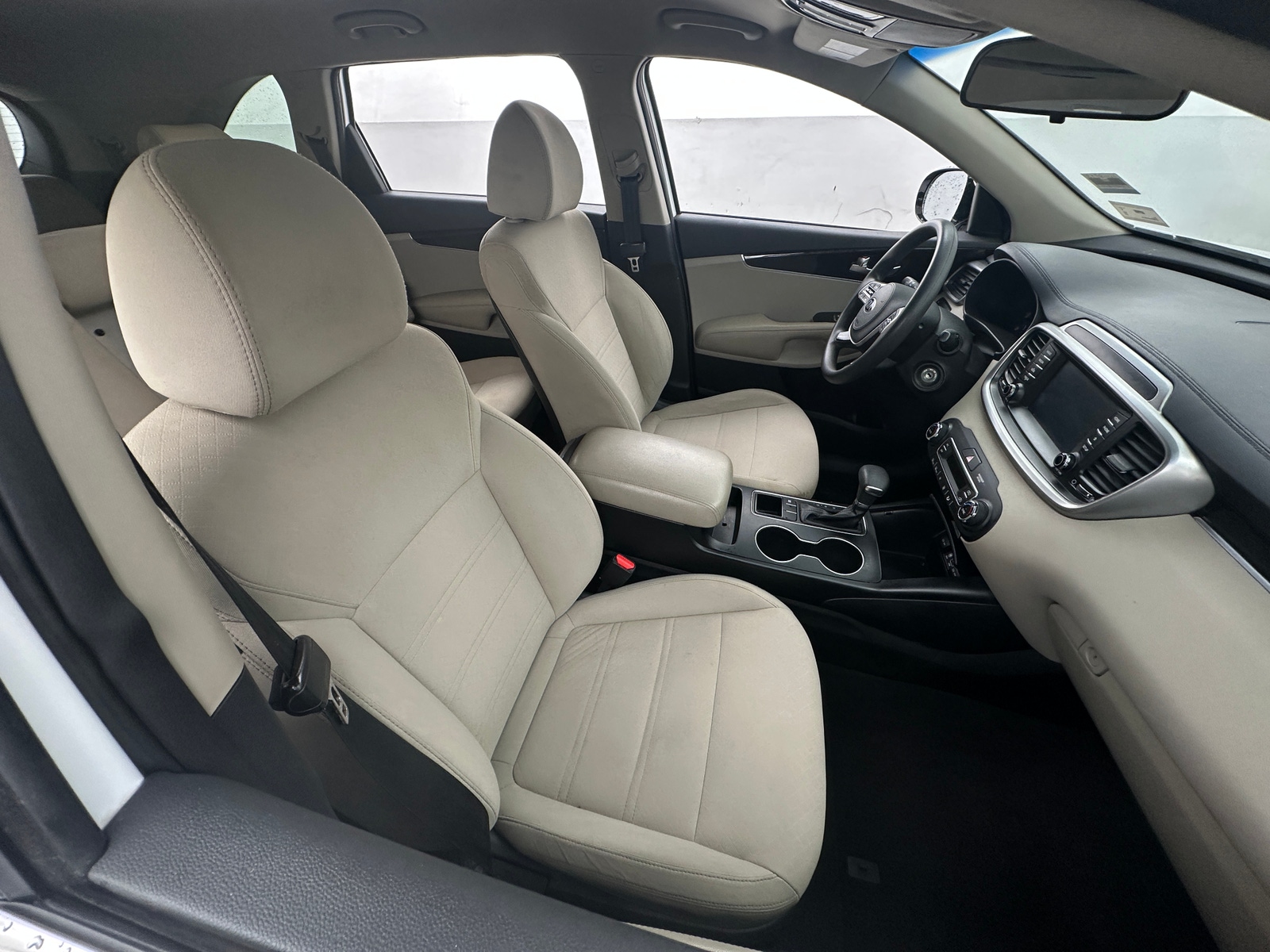 Thumbnail: 2019 Kia Sorento - 2