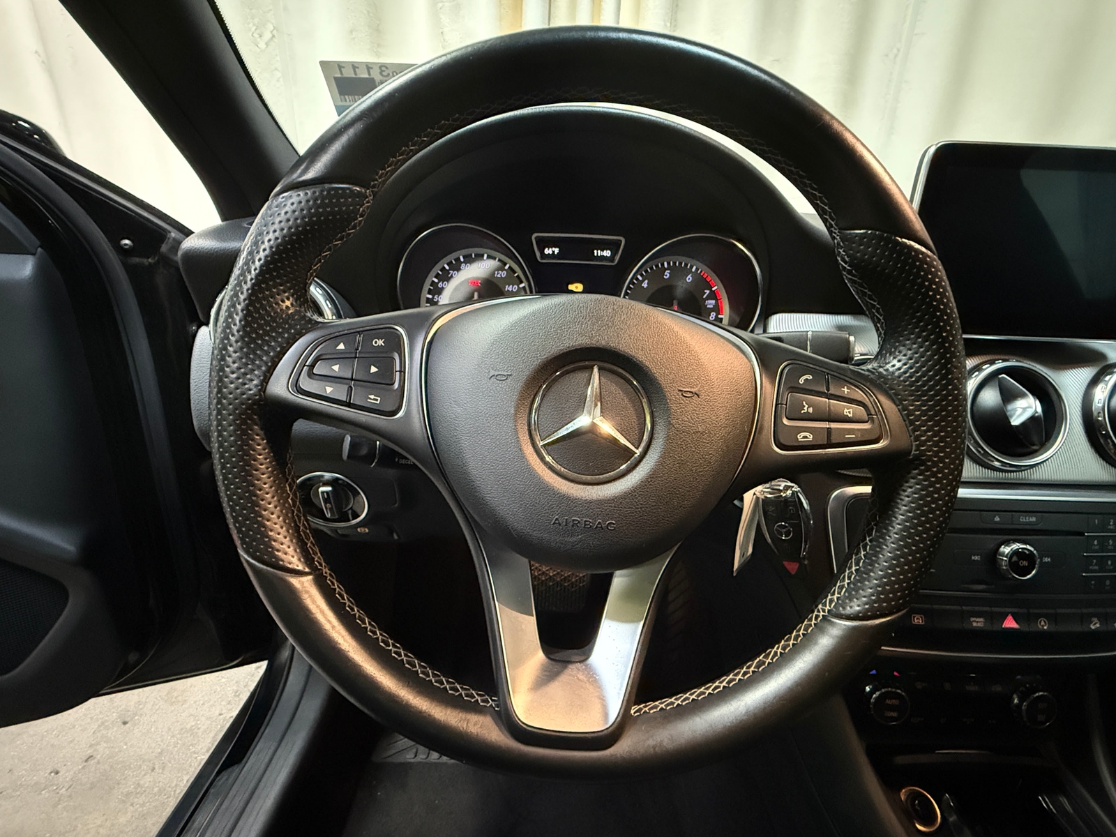 Thumbnail: 2016 Mercedes-Benz GLA - 4