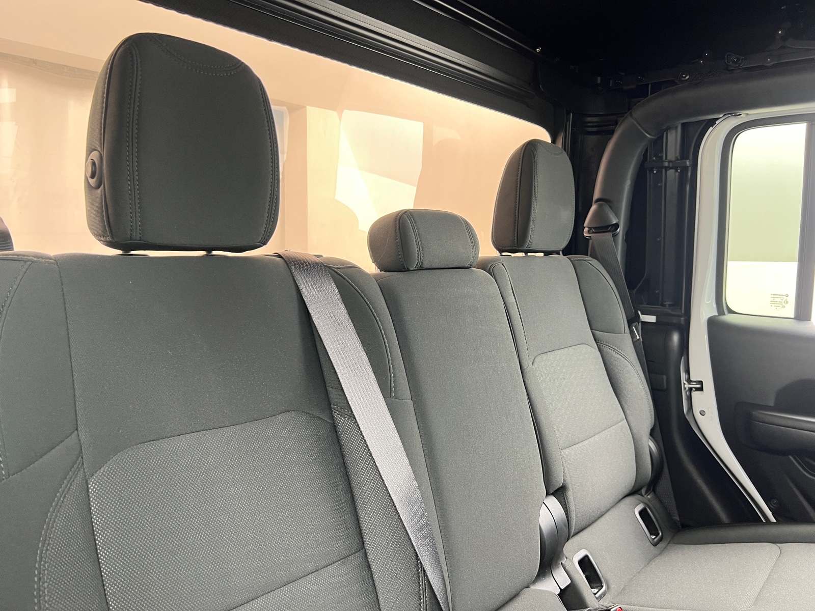 Thumbnail: 2020 Jeep Gladiator - 6