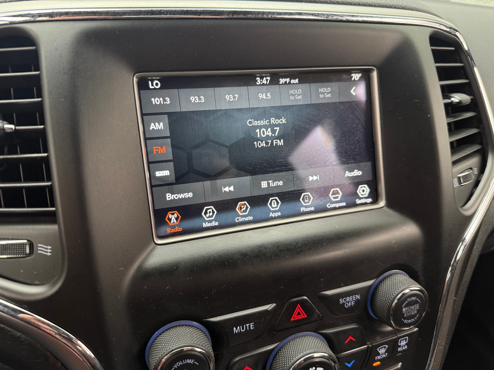 Thumbnail: 2018 Jeep Grand Cherokee - 4