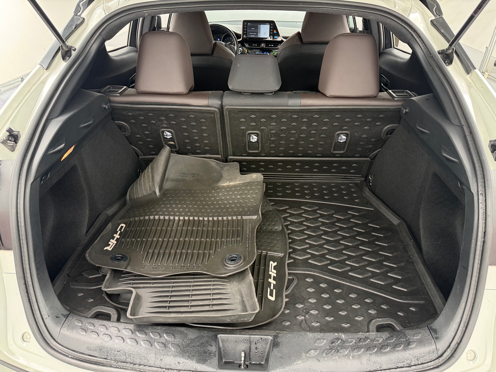 Thumbnail: 2019 Toyota C-HR - 6