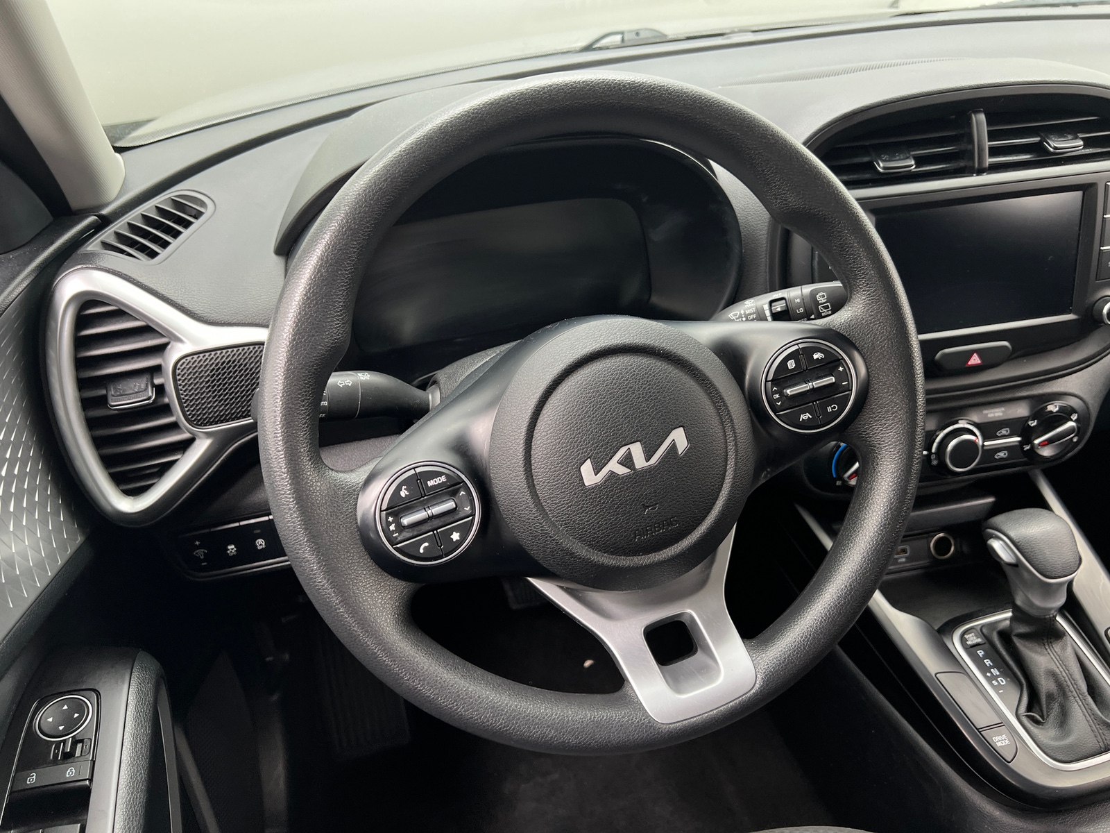 Thumbnail: 2023 Kia Soul - 5