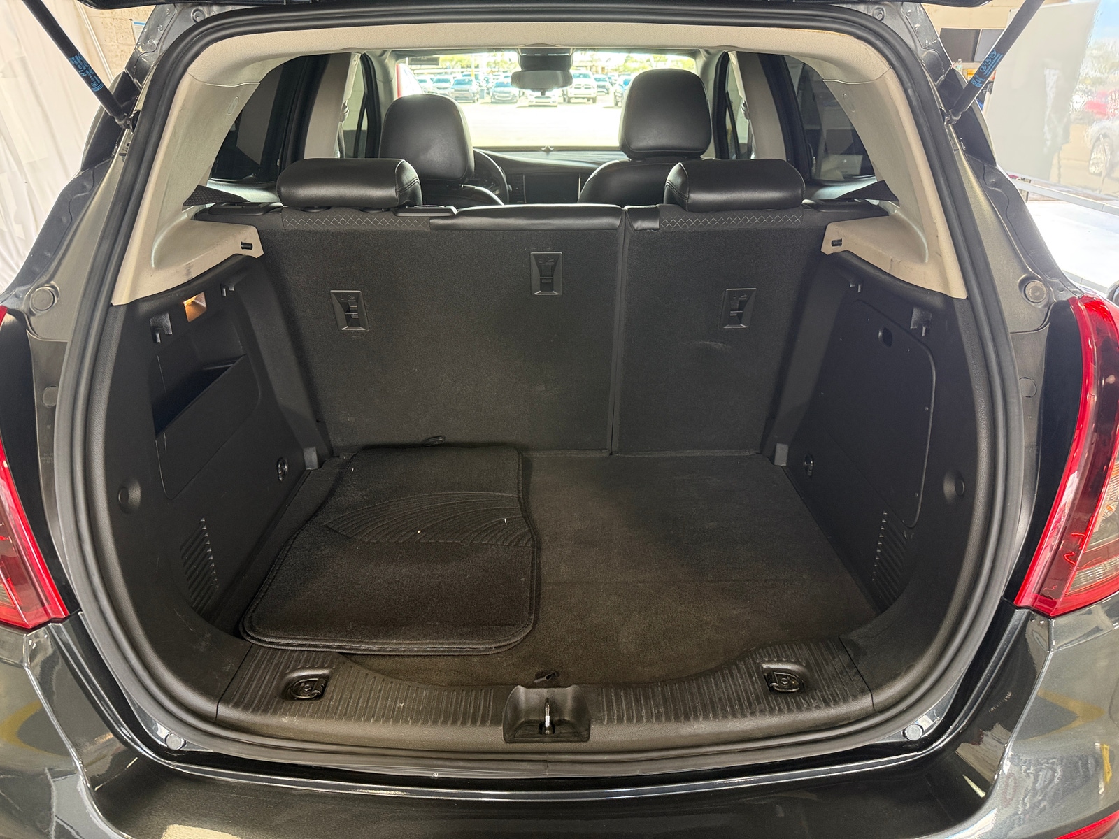 Thumbnail: 2018 Buick Encore - 6