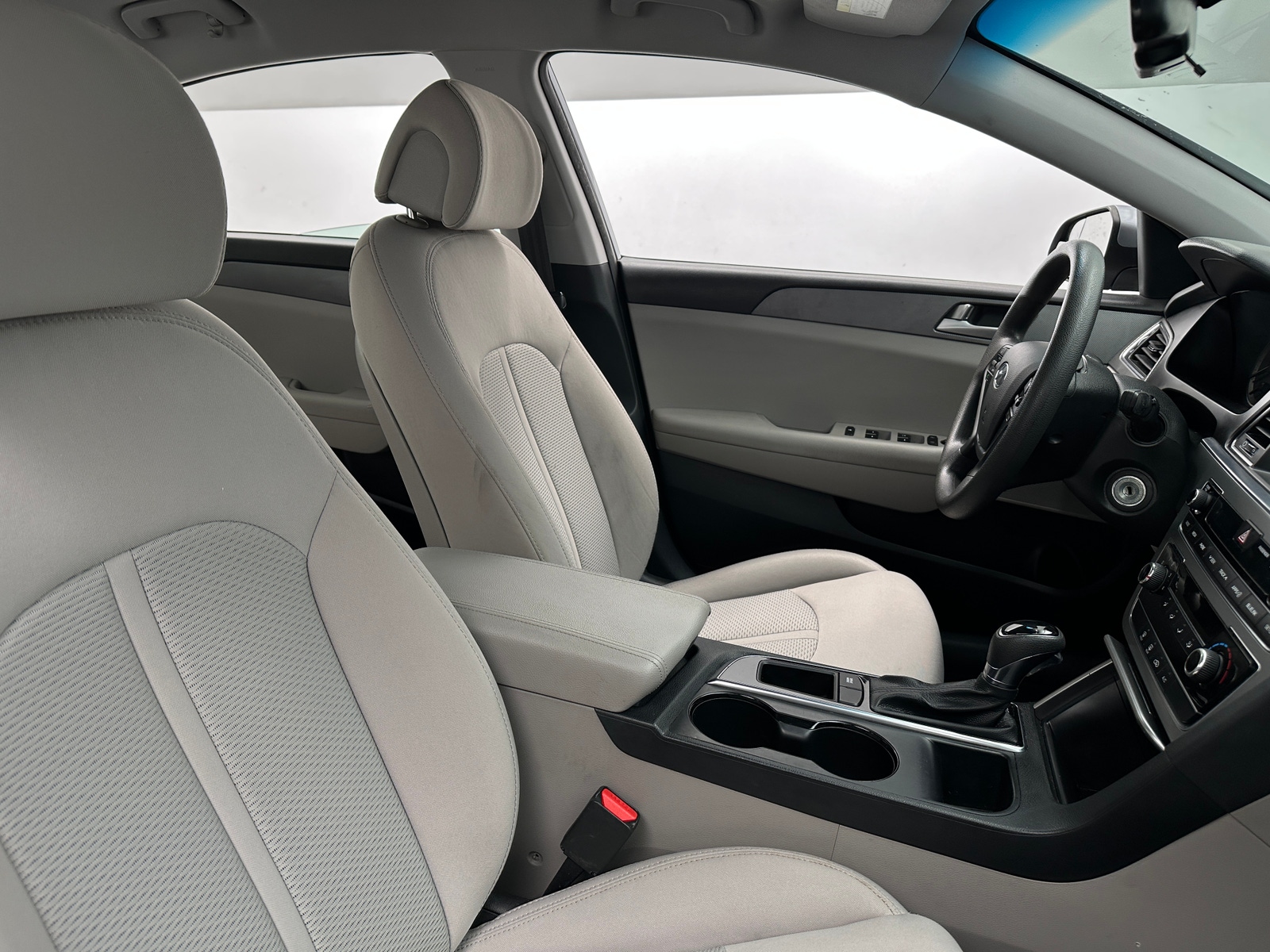 Thumbnail: 2016 Hyundai Sonata - 2