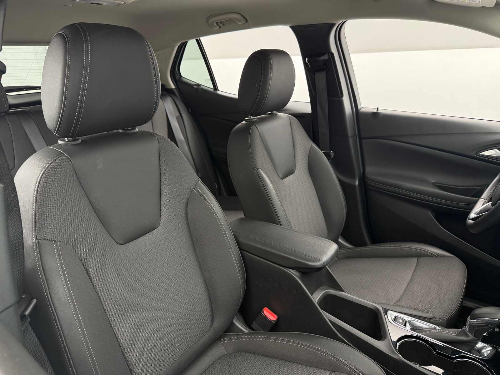 Thumbnail: 2025 Buick Encore GX - 2