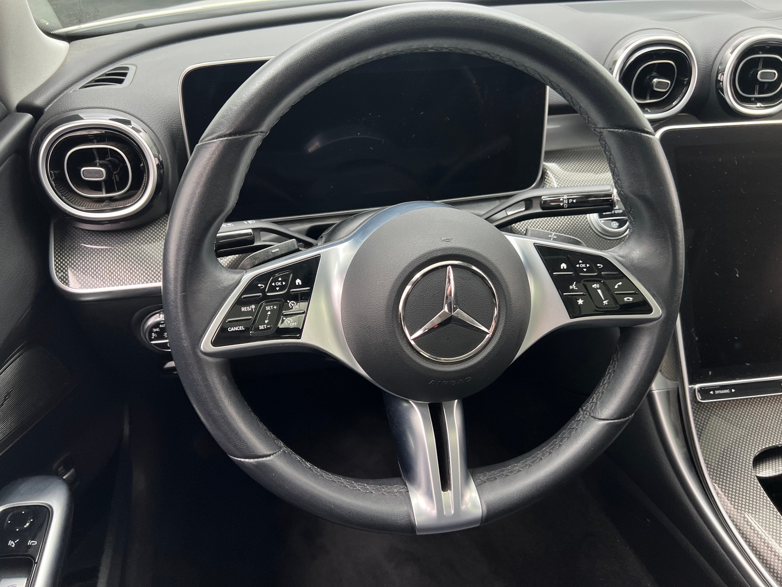 Thumbnail: 2022 Mercedes-Benz C-Class - 4