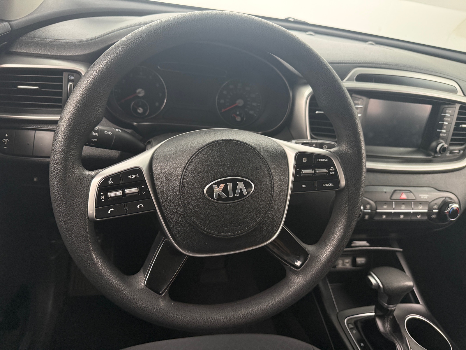 Thumbnail: 2020 Kia Sorento - 5