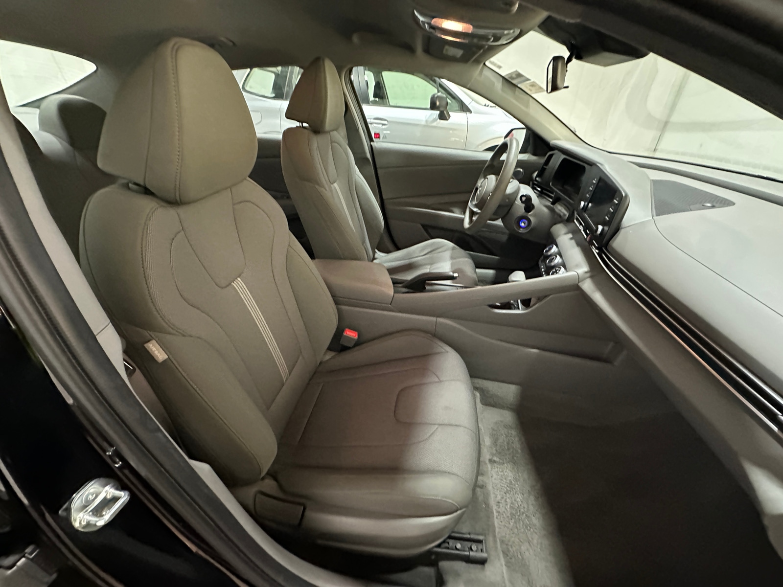 Thumbnail: 2024 Hyundai Elantra - 2