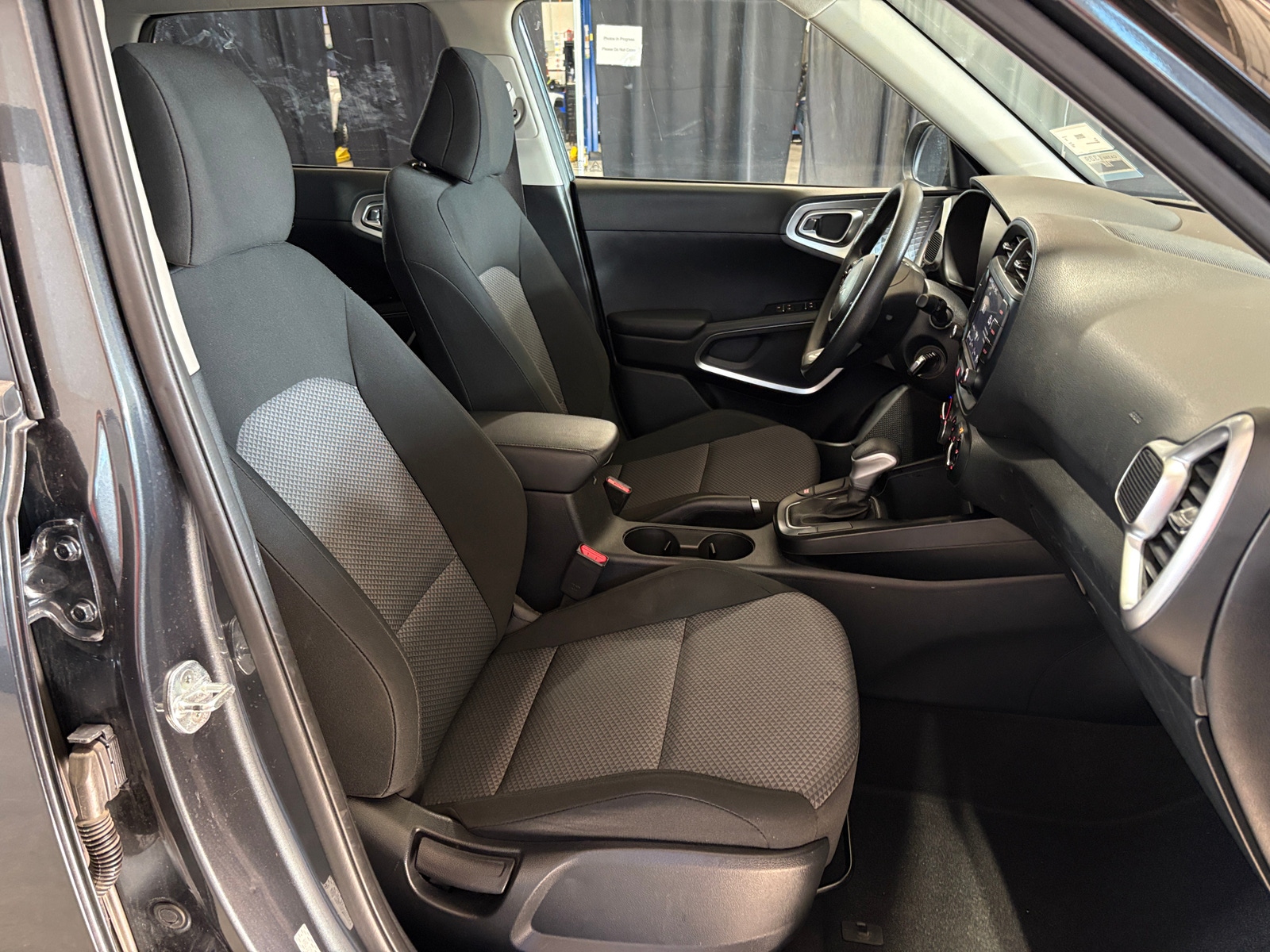 Thumbnail: 2022 Kia Soul - 2