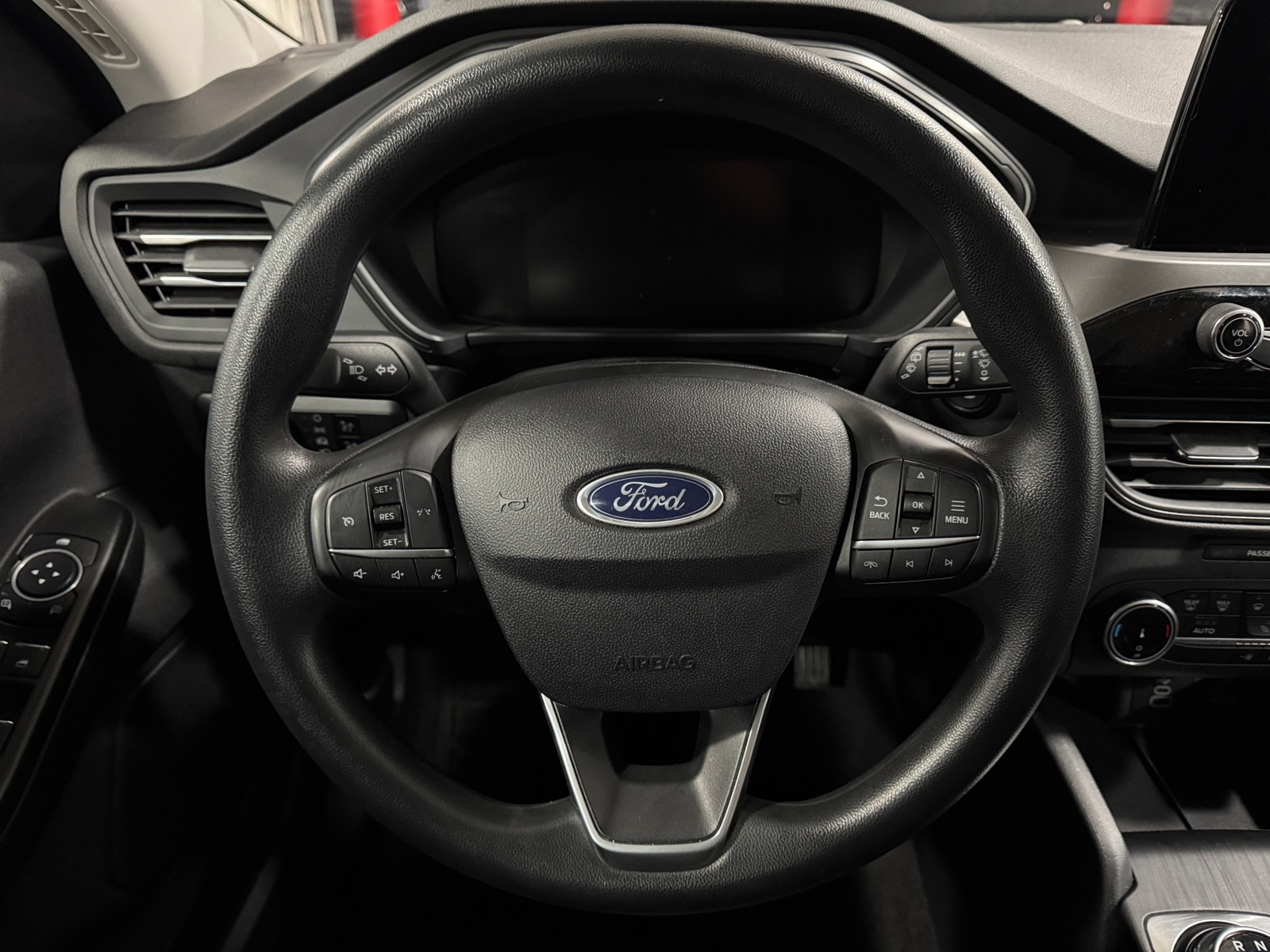 Thumbnail: 2025 Ford Escape - 5