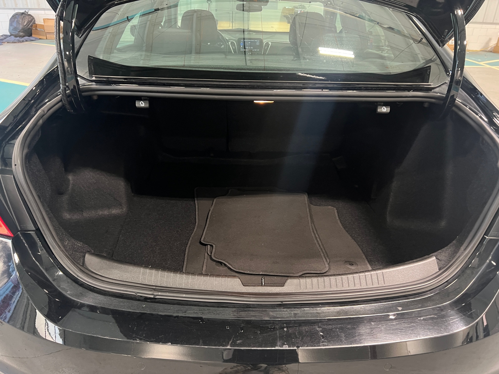 Thumbnail: 2024 Chevrolet Malibu - 7