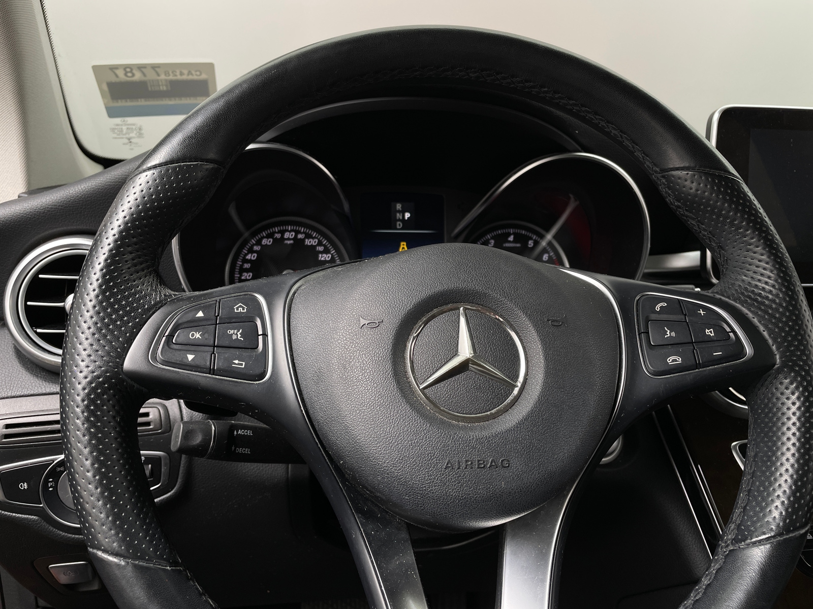 Thumbnail: 2019 Mercedes-Benz GLC - 4