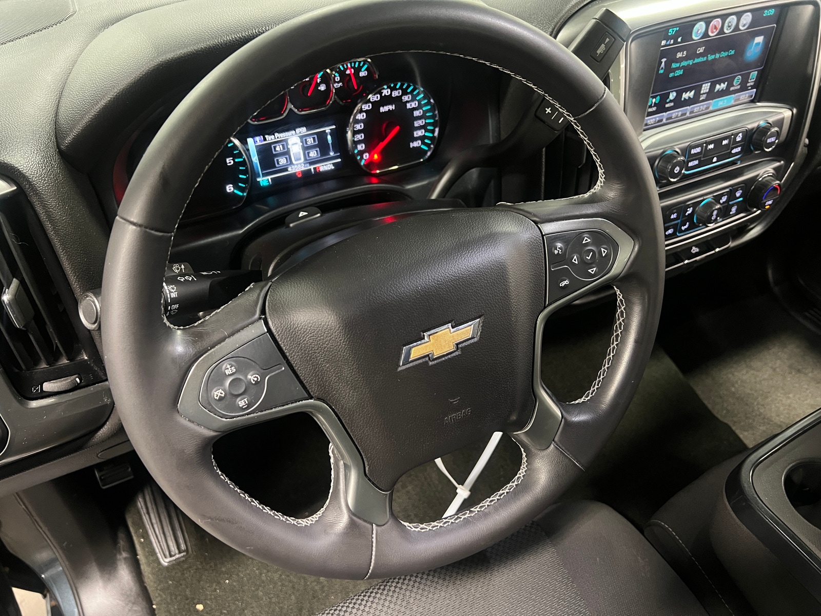 Thumbnail: 2018 Chevrolet Silverado 1500 - 5