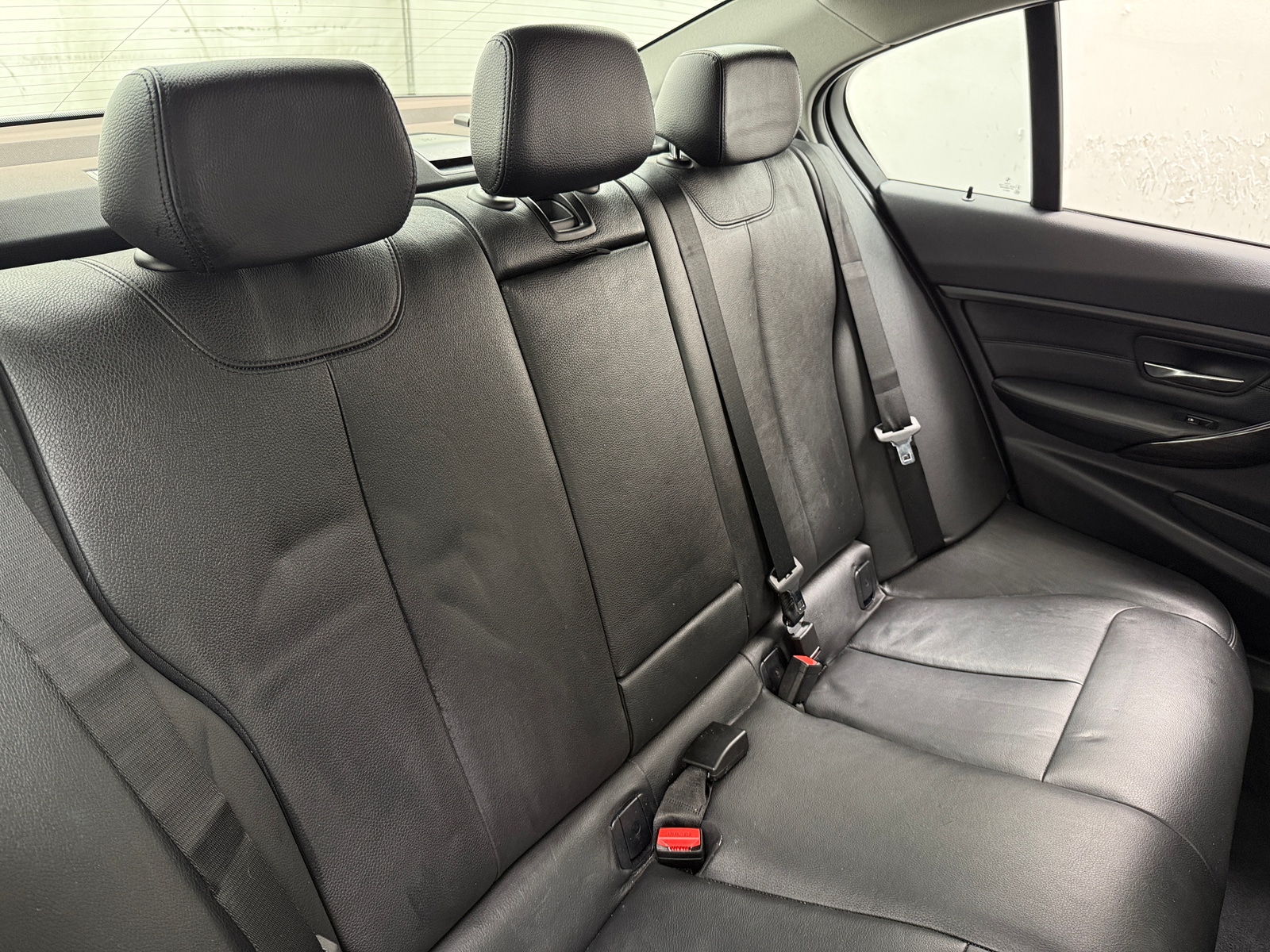 Thumbnail: 2015 BMW 3 Series - 5