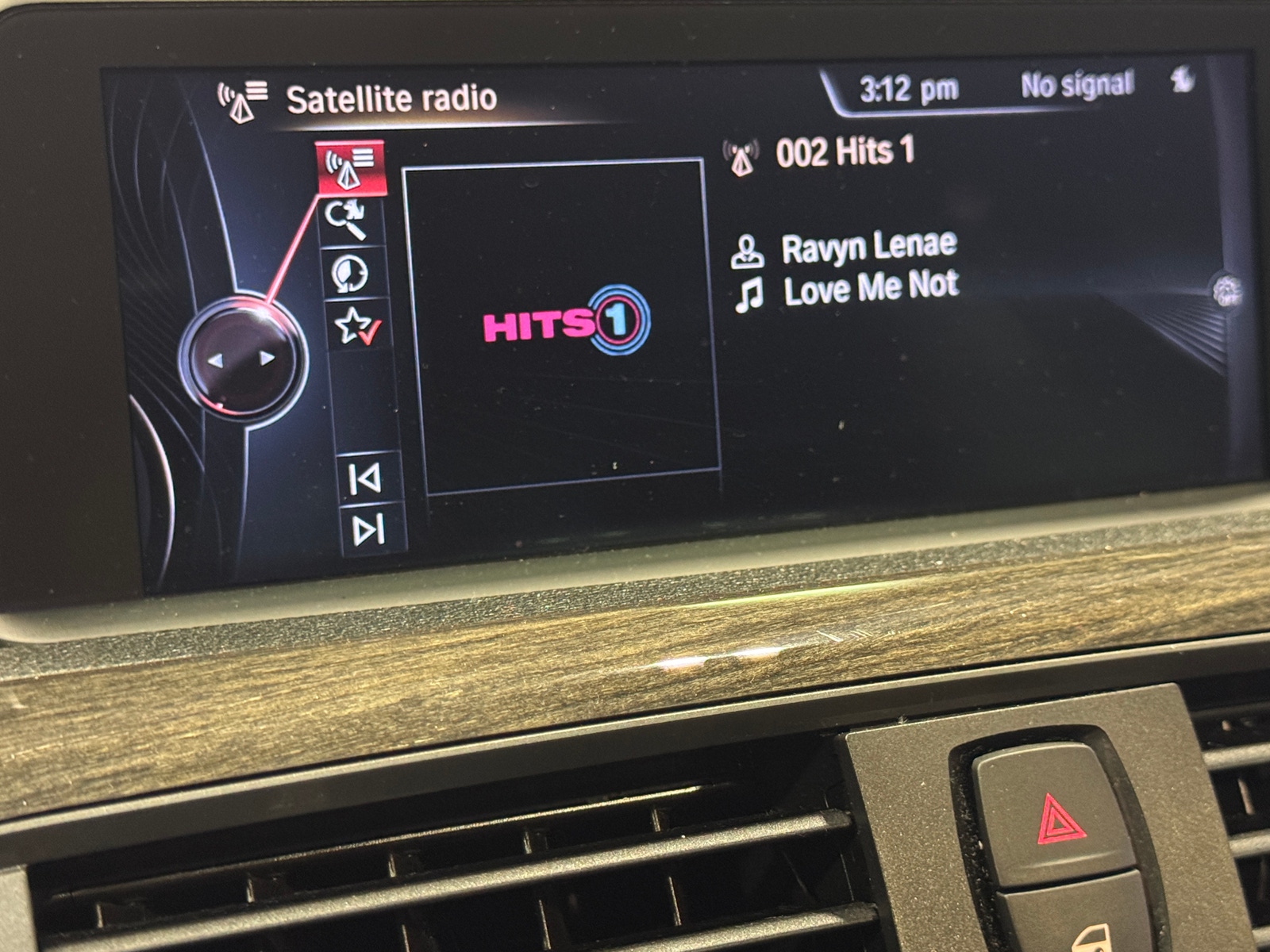 Thumbnail: 2015 BMW 3 Series - 3