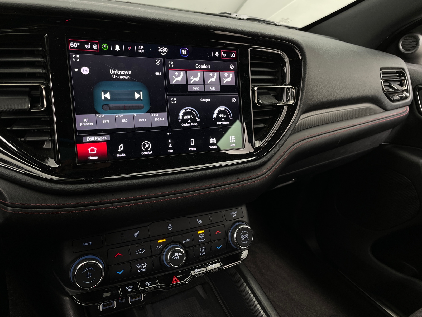 Thumbnail: 2022 Dodge Durango - 3