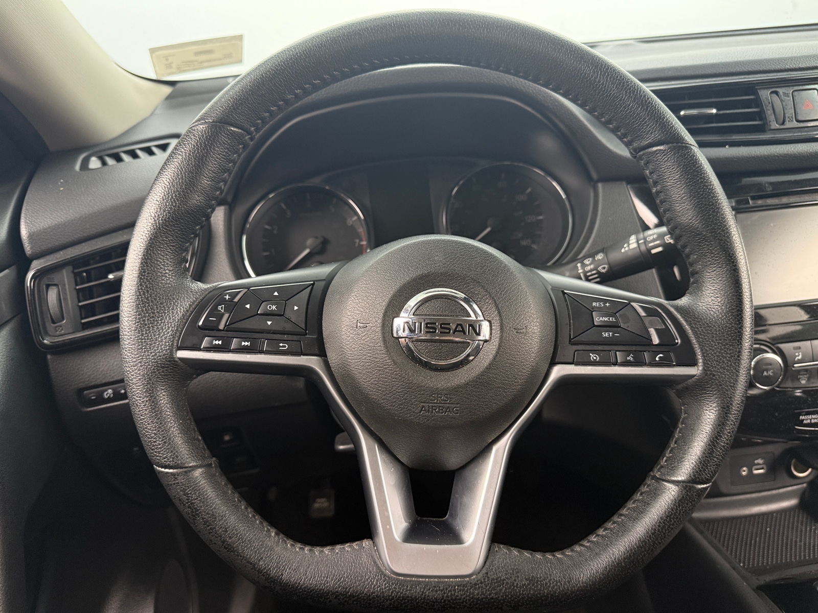 Thumbnail: 2019 Nissan Rogue - 5