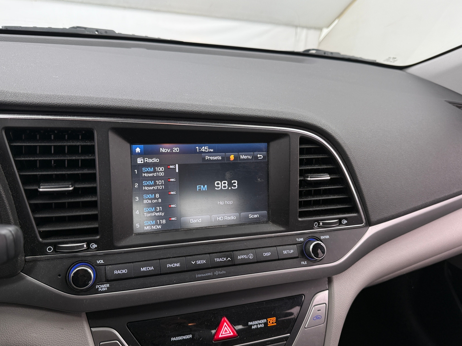 Thumbnail: 2018 Hyundai Elantra - 4