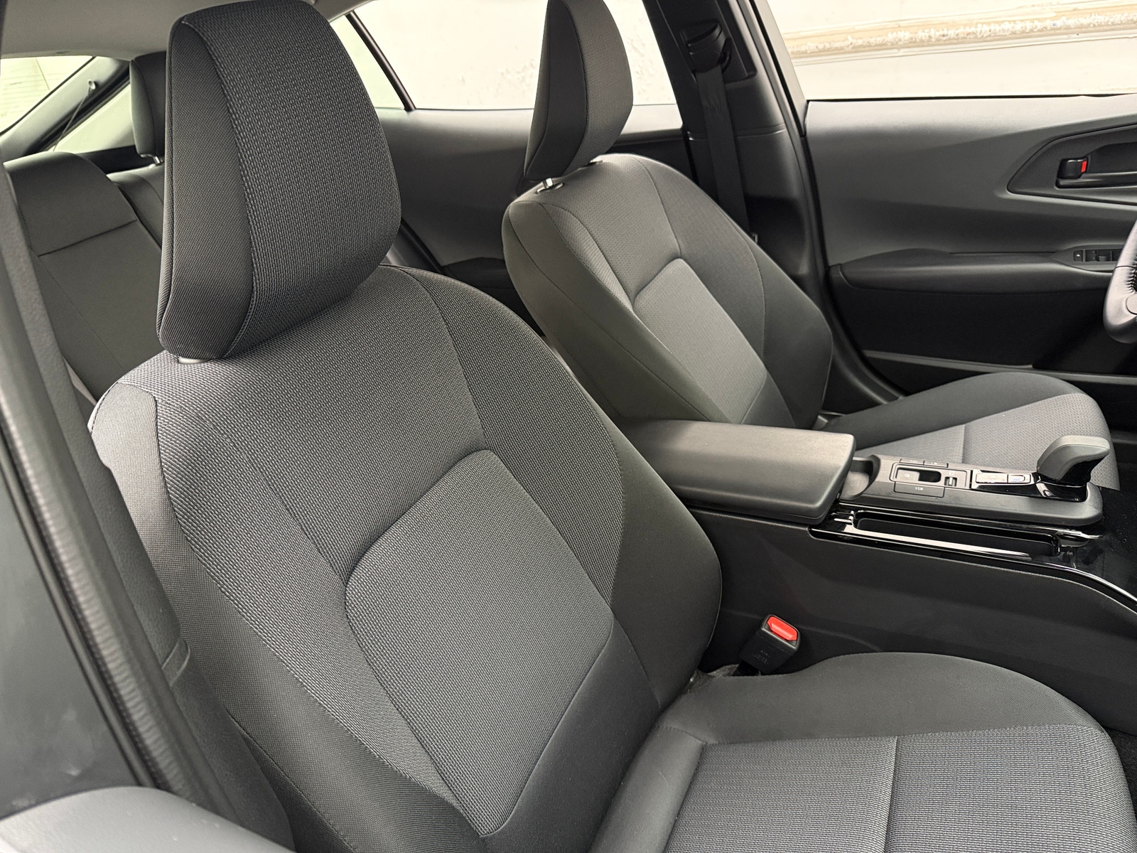 Thumbnail: 2025 Toyota Prius - 2