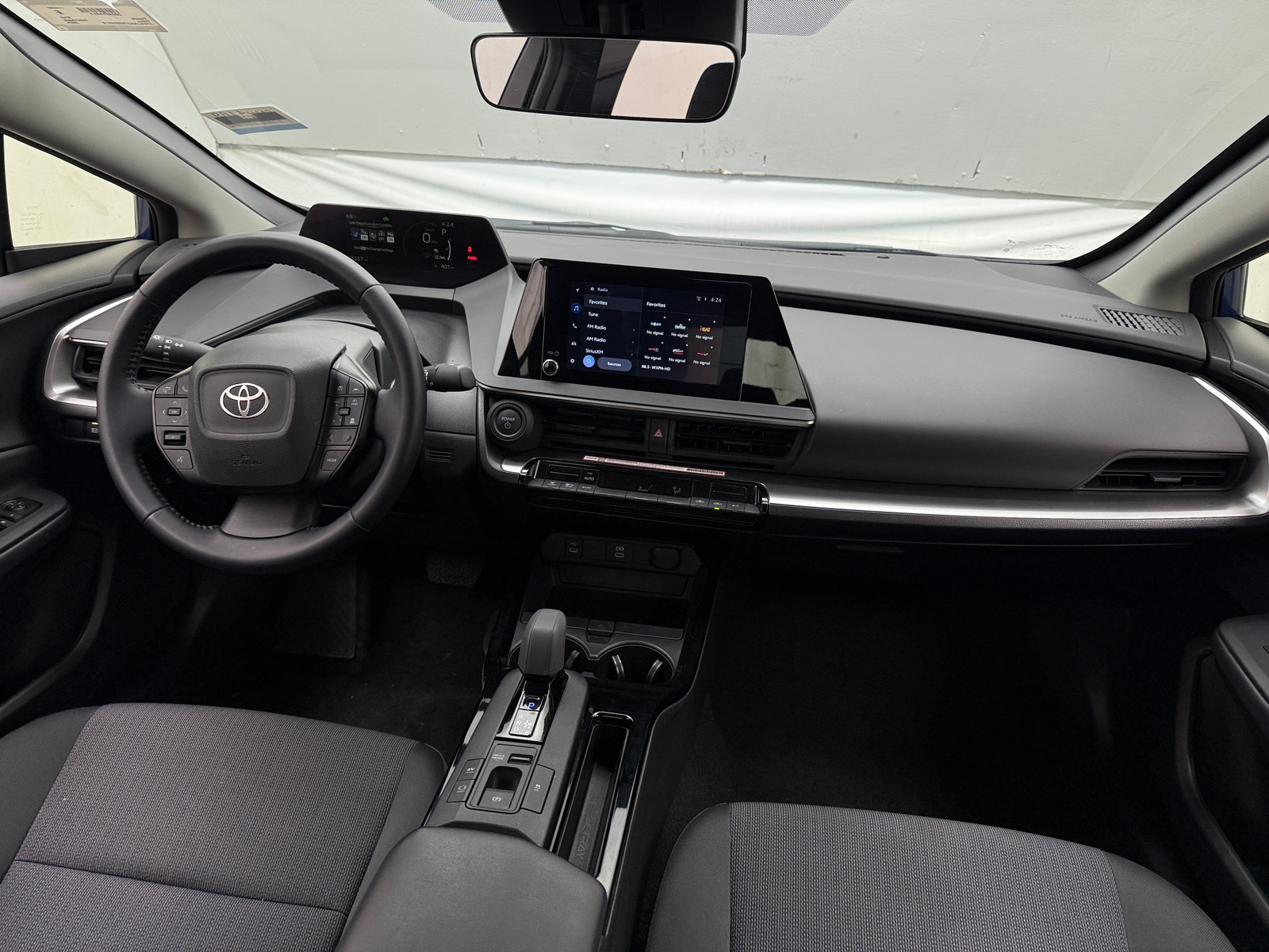 Thumbnail: 2025 Toyota Prius - 3