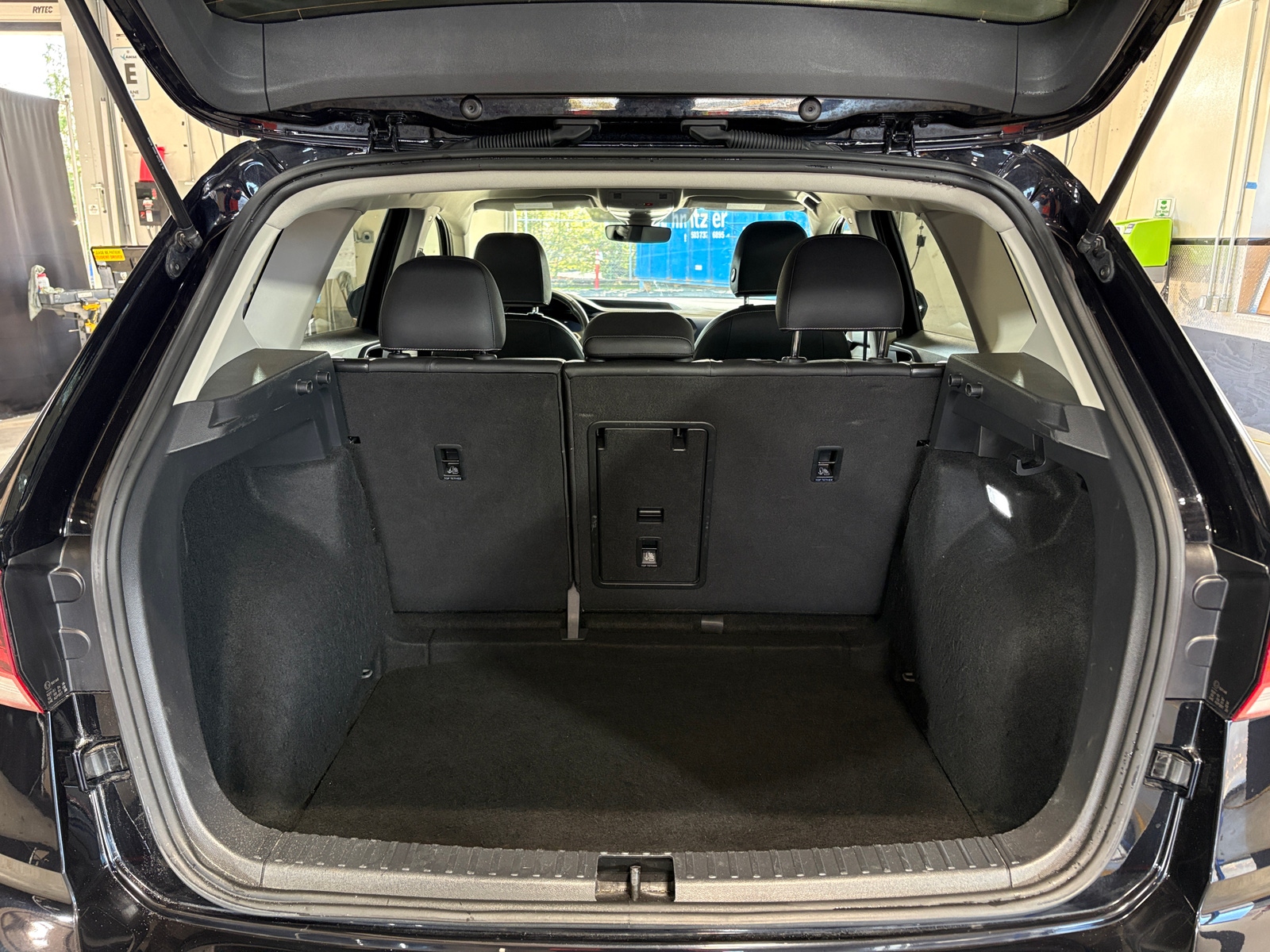 Thumbnail: 2024 Volkswagen Taos - 7