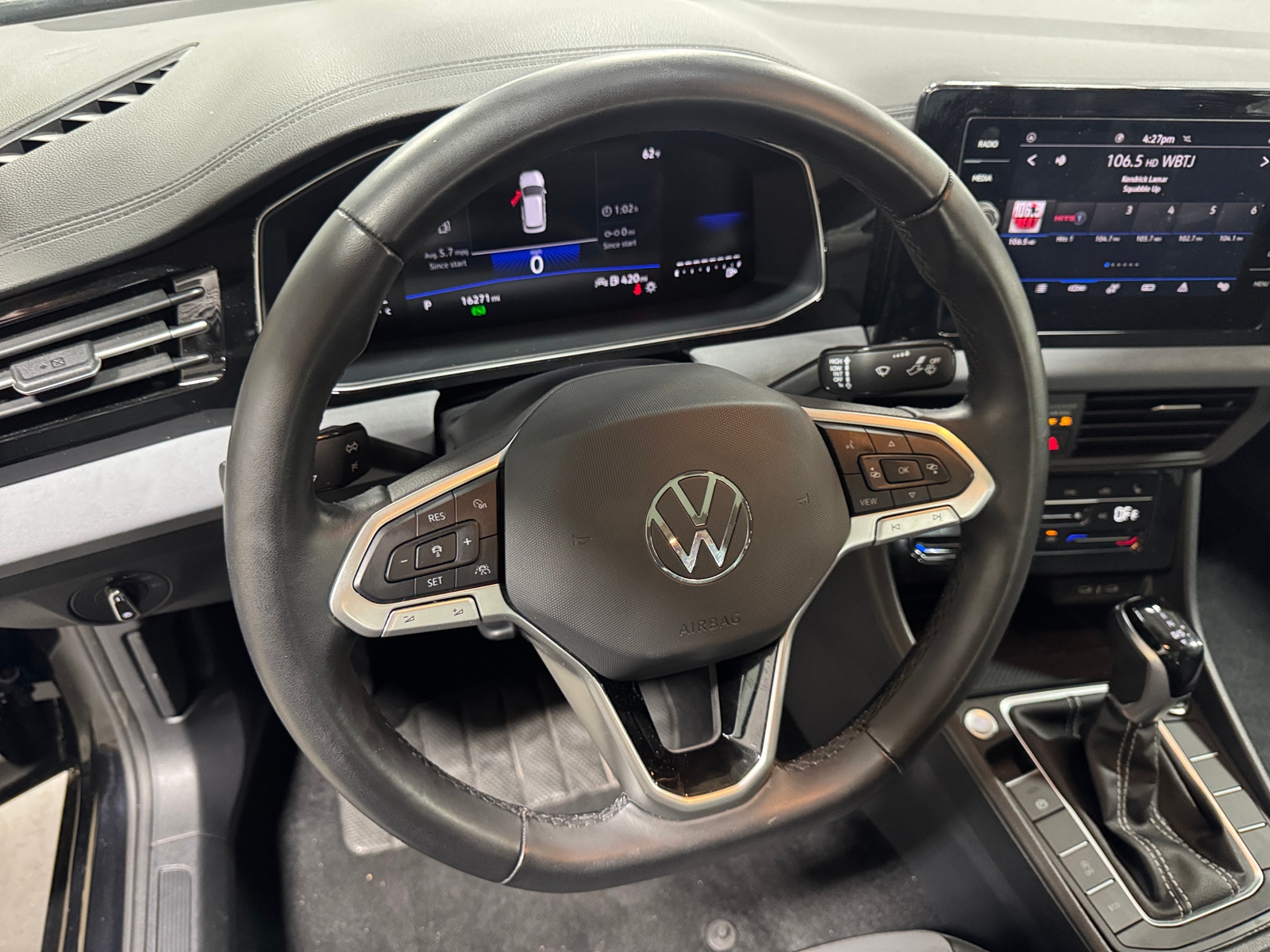 Thumbnail: 2025 Volkswagen Jetta - 4