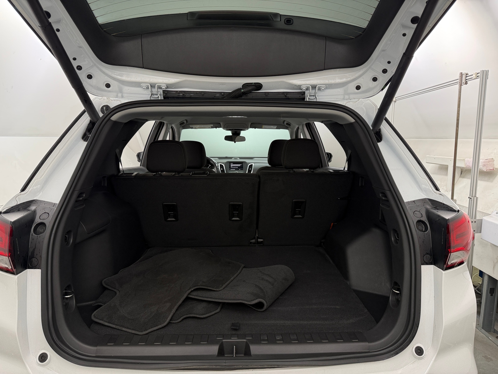 Thumbnail: 2024 Chevrolet Equinox - 7