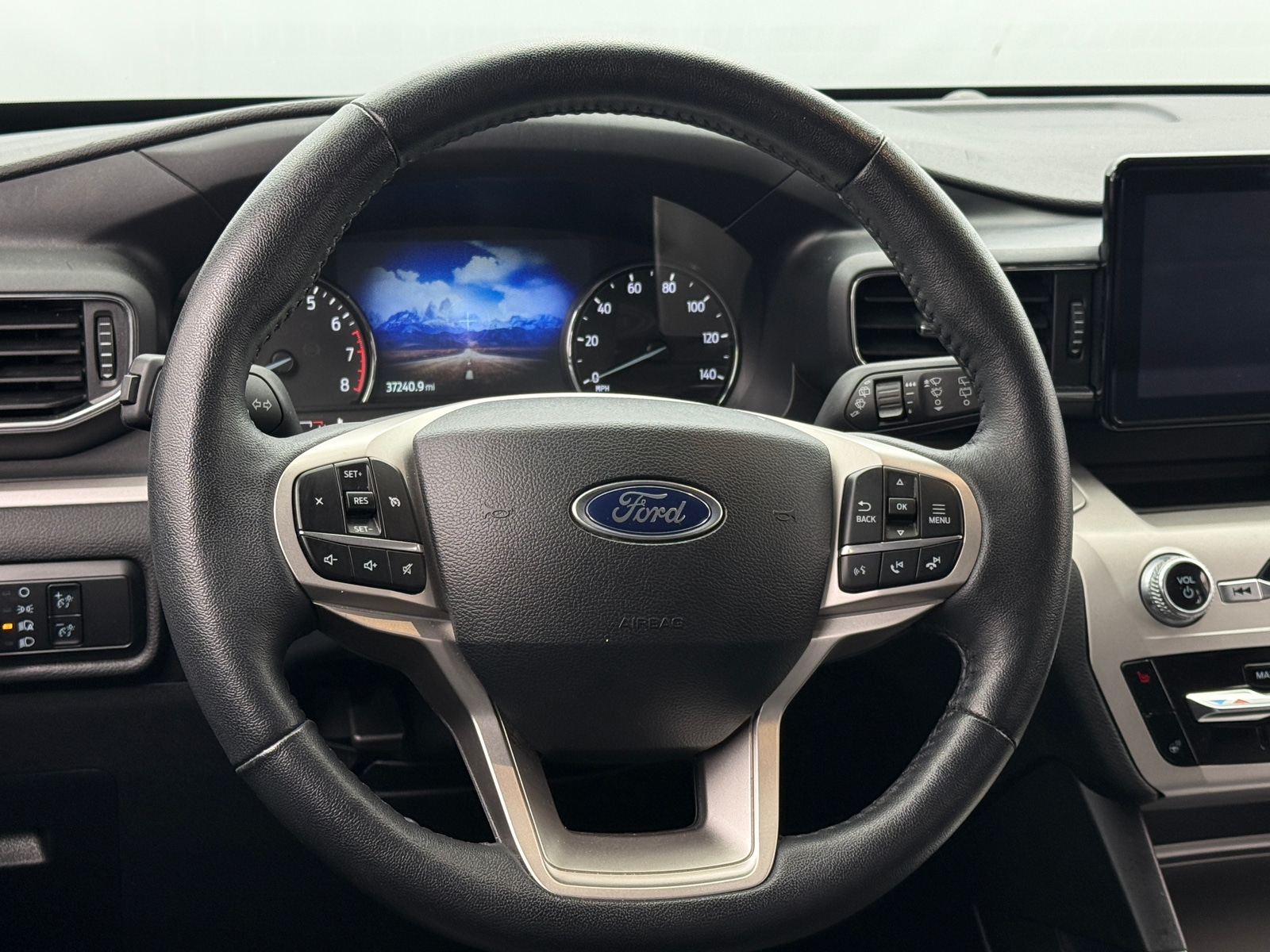 Thumbnail: 2024 Ford Explorer - 5