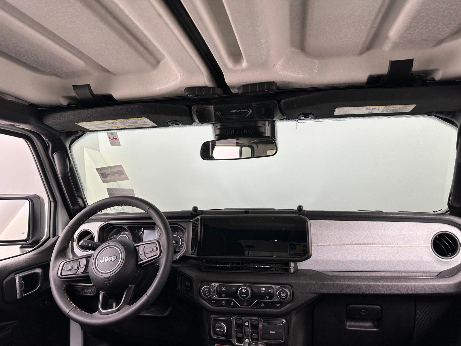 Thumbnail: 2024 Jeep Wrangler - 3