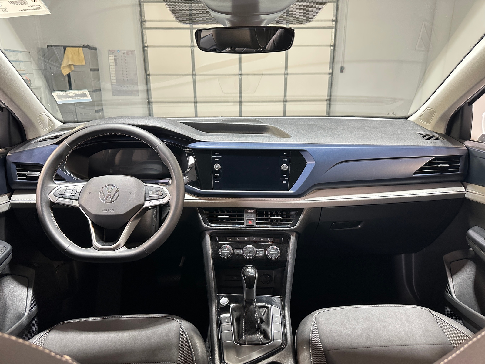 Thumbnail: 2024 Volkswagen Taos - 2