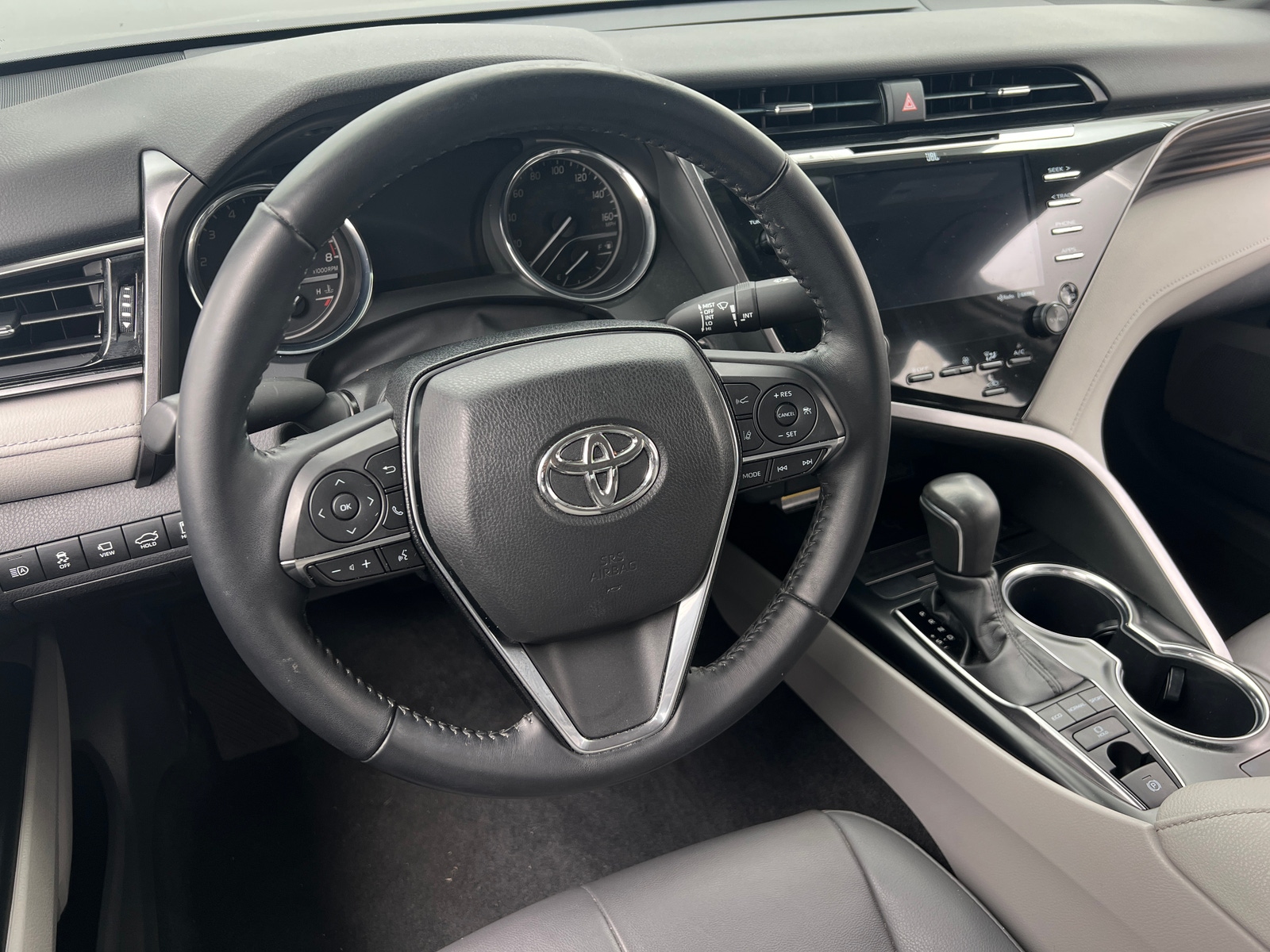 Thumbnail: 2019 Toyota Camry - 4