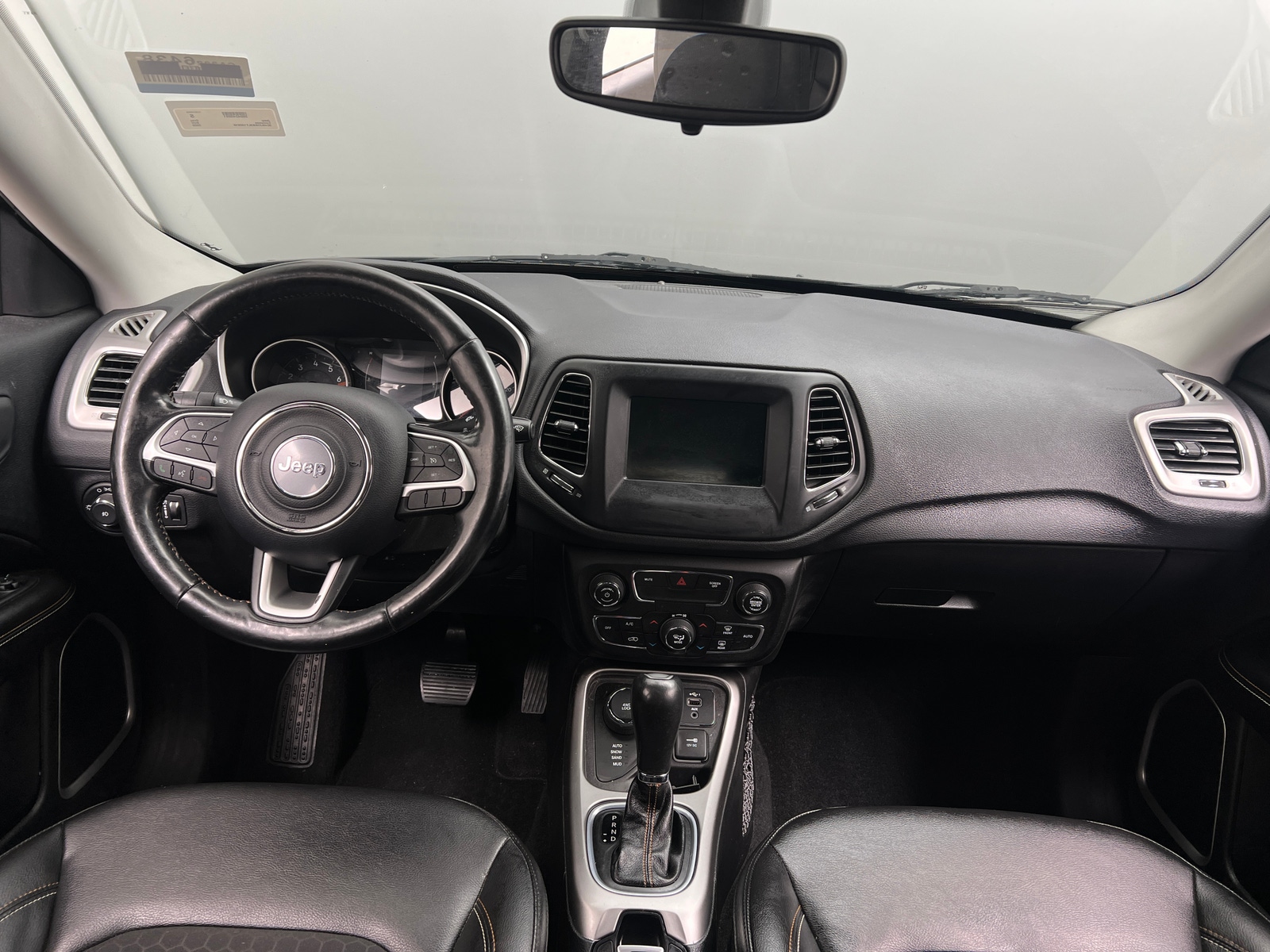 Thumbnail: 2020 Jeep Compass - 3